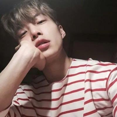 独一无二的霸气qq头像黑白男生霸气