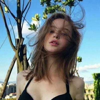 女生情侣头像动漫头像