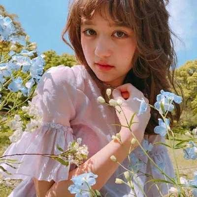 女生情侣头像动漫头像图片