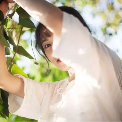 qq头像 黑白 女生图片