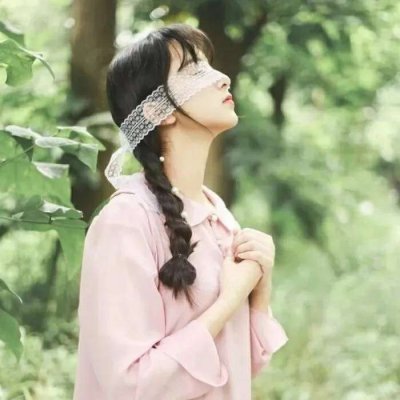 qq头像 黑白 女生图片