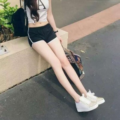 qq头像女生长发背影头像图片