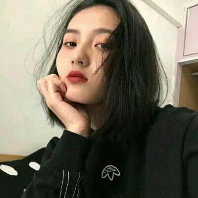 qq头像女生滑板超拽图片