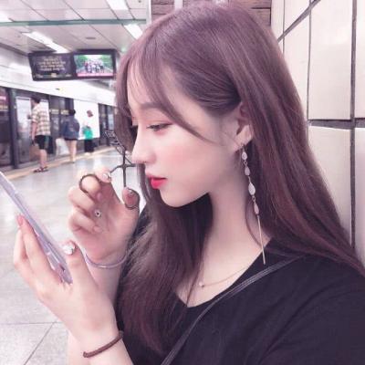 女生头像高清呆萌高清图片