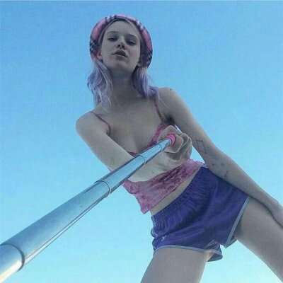 qq男生用的女生头像图片