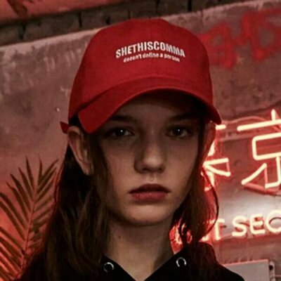 qq男生用的女生头像图片