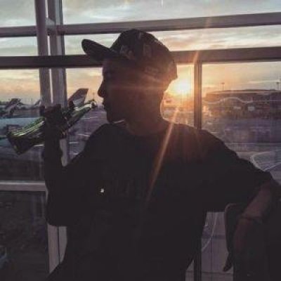 伤感帅气微信可爱萌的男生头像图片图片