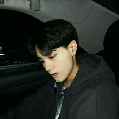 伤感帅气微信可爱萌的男生头像图片