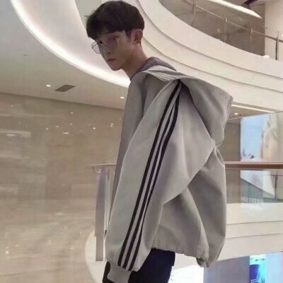 伤感帅气微信可爱萌的男生头像图片图片