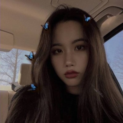动漫剪刀手的头像女生图片