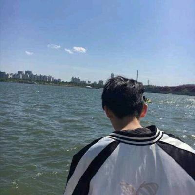 微信吸烟情侣头像男生头像图片