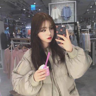 qq情侣女生头像带字图片