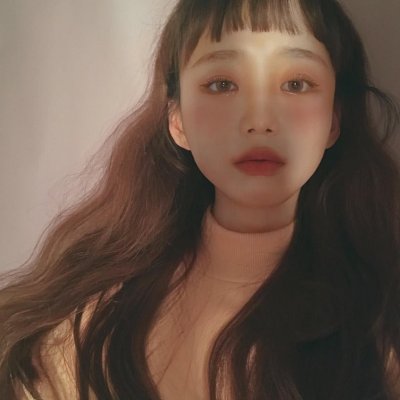 qq最新女生头像动漫图片