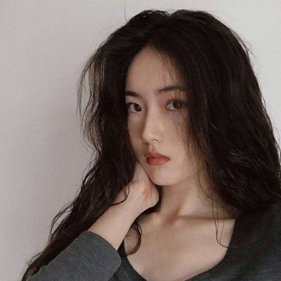 qq最新女生头像动漫图片