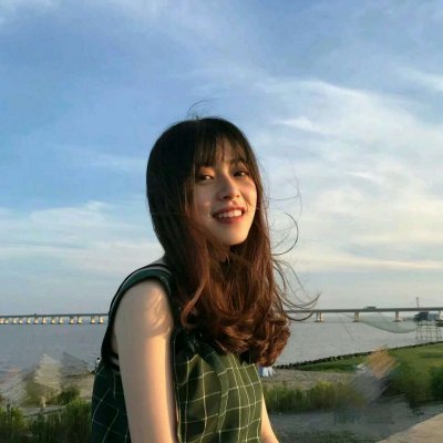 qq最新女生头像动漫图片