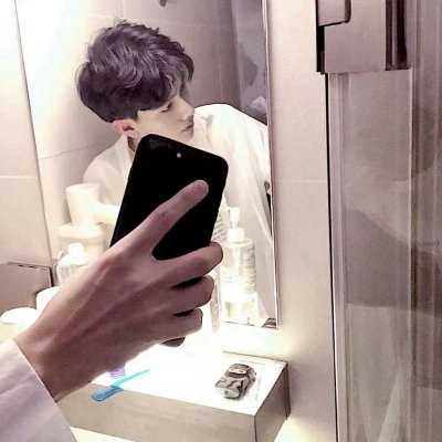 qq手机控男生头像黯然失色图片
