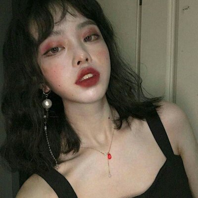 女生QQ头像背影可爱图片