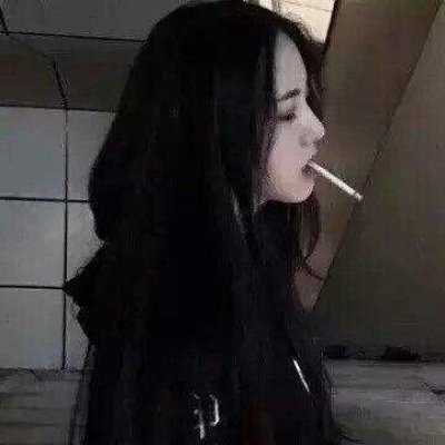 女生QQ头像背影可爱图片