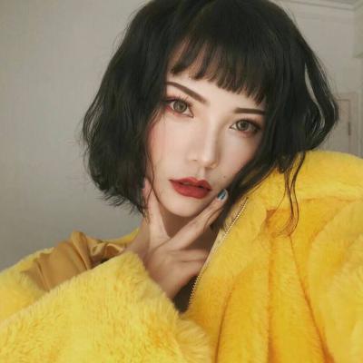 拿手机照相的女生头像图片