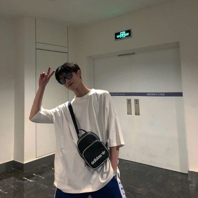 青春帅气非主流男生好看头像图片图片