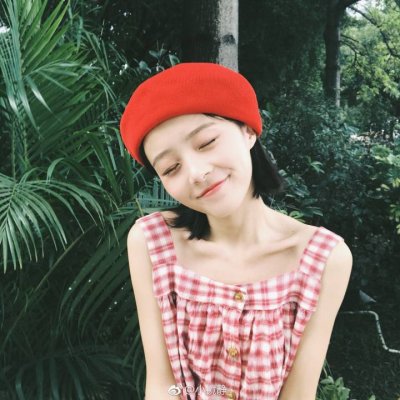 qq头像女生超拽纹身图片