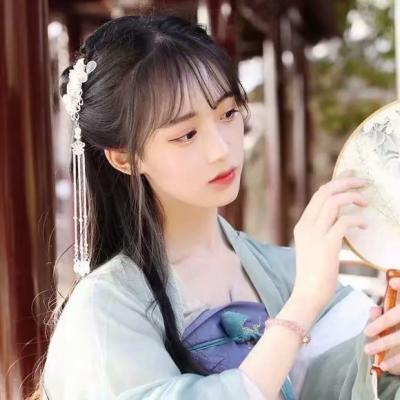 特别酷的动漫女生头像图片