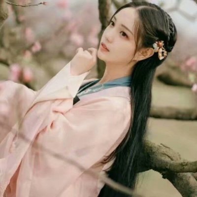 特别酷的动漫女生头像图片