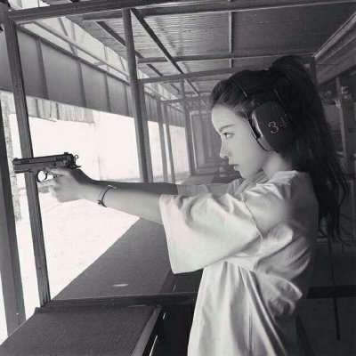 男生女生动漫情侣头像图片