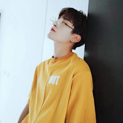 2018最火爆微信qq头像 喝酒男生图片