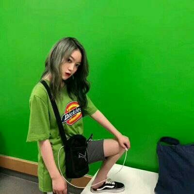 霸气高冷伤感女生头像图片