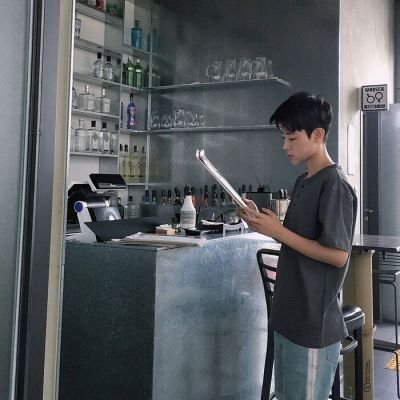 微信伤感帅气微信头像男生图片冷酷图片