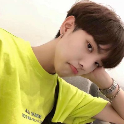 2018最新欧美头像男生伤心图片