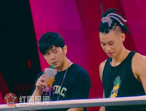 这就是灌篮周杰伦戒奶茶减肥成功 果汁不离手初见成效图片