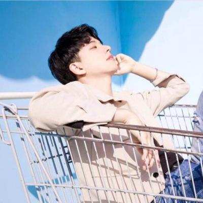 干净帅气阳光欧美头像男生情侣图片