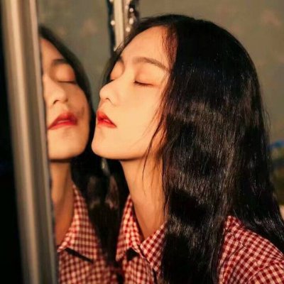 黑色系露骨qq女生头像图片