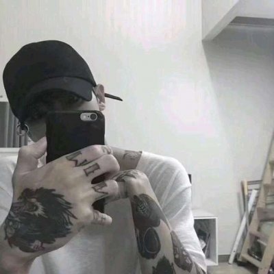qq超拽帅气头像手机控2018属龙微信头像 男生图片