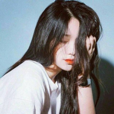 qq头像挡脸女生头像图片