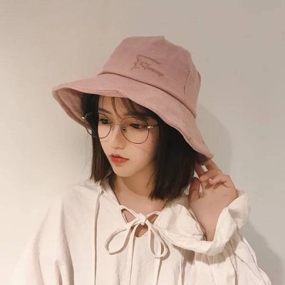 动漫头像女生简单气质图片