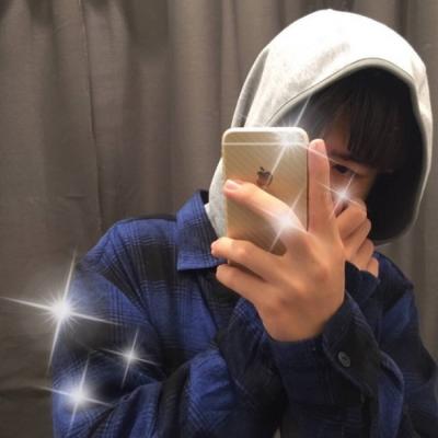 2018最火爆的男生死党头像一左一右部位图片