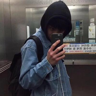 2018最火爆的男生死党头像一左一右部位图片