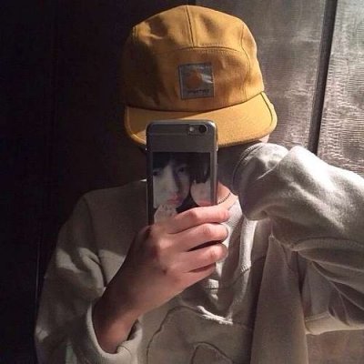 2018最新微信真人男生头像帅气高冷不露脸图片