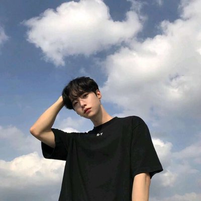 干净帅气阳光动态唯美头像男生图片