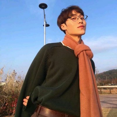 干净帅气阳光动态唯美头像男生图片