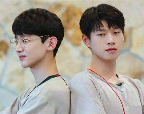 魏大勋和白敬亭关系好吗 白敬亭魏大勋kiss cam超有爱图片