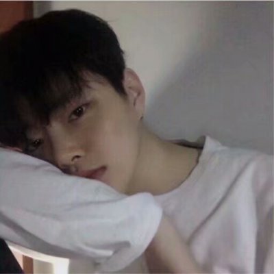 帅气冷酷阳光气质头像男生头像图片
