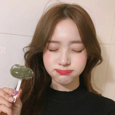 qq头像女生唯美明星图片
