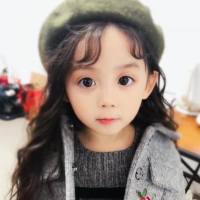 带耐克帽子的女生头像图片