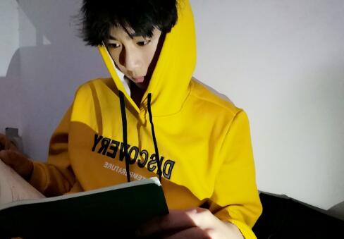 变形计袁杰多大微博多少 软萌少年因性格不刚来变形突破自己图片