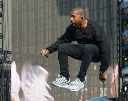 侃爷遭遇枪击案 和6ix9ine麻辣鸡拍MV遇袭图片