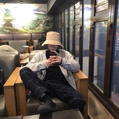 高冷帅气生气头像男生用图片